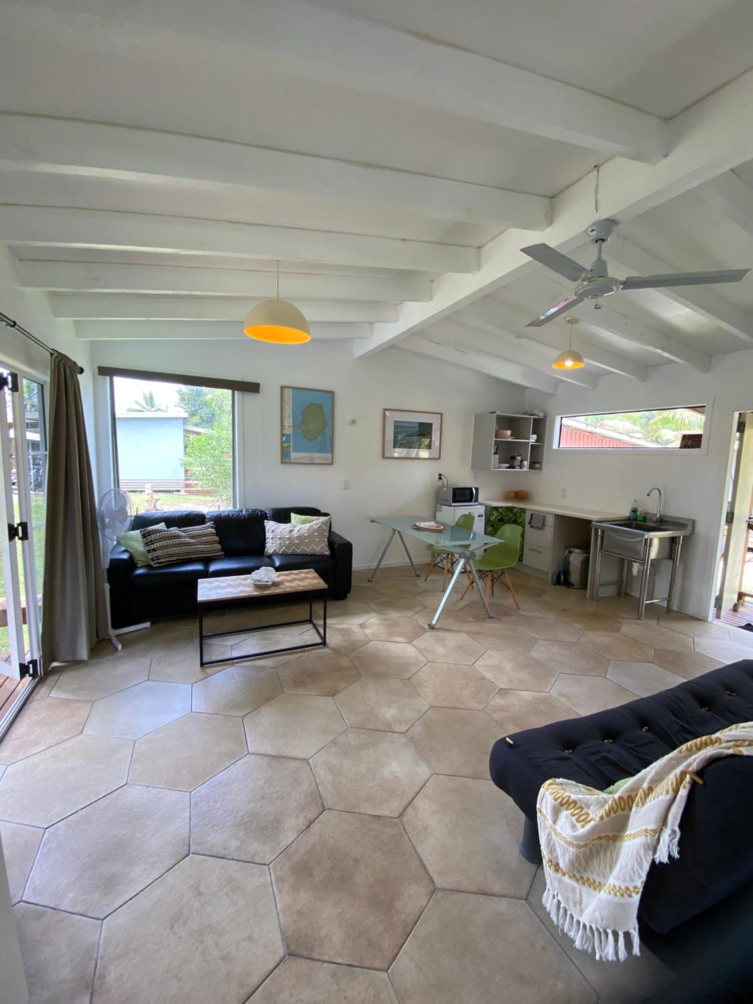 David'S Fale, Alofi, Niue Exteriör bild
